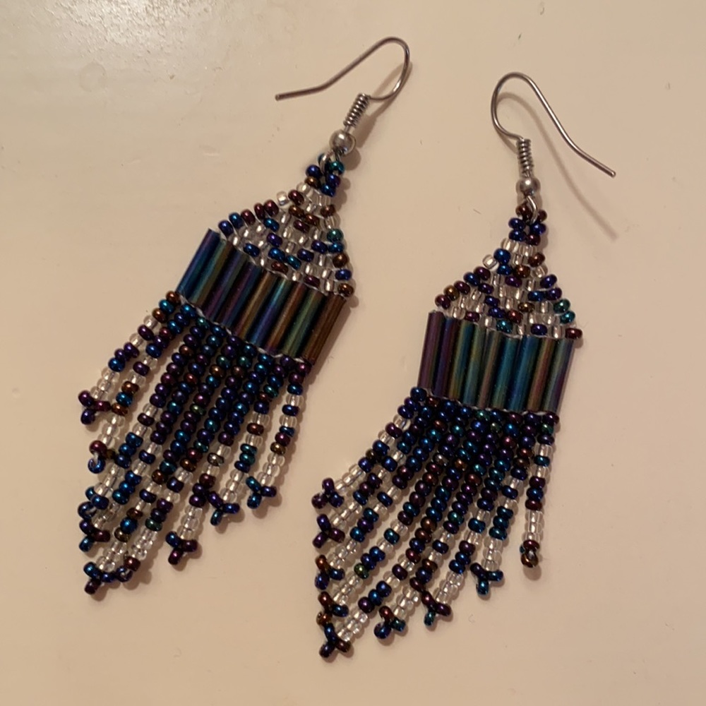 Beaded dangle earrings - Picture 2 of 2